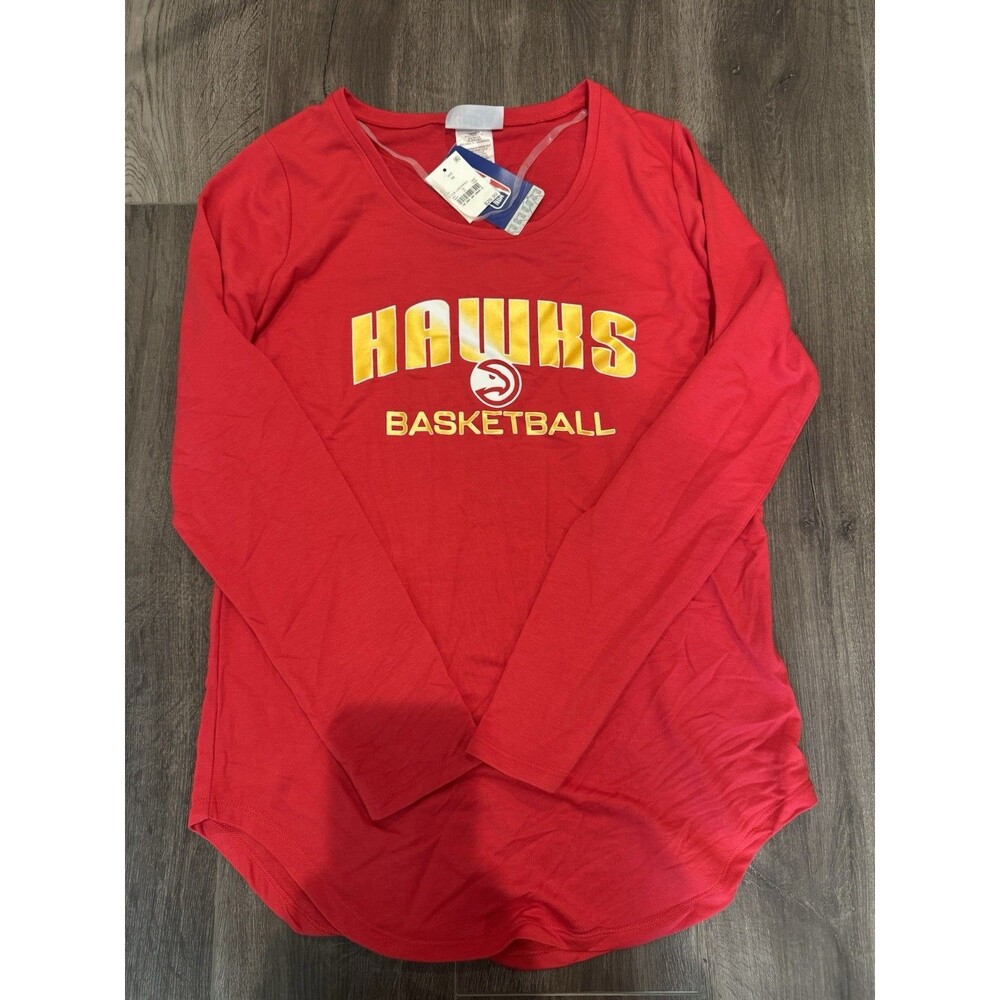 NBA Atlanta Hawks Shirt Womens Medium Red Long Sleeve Scoop Neck Basketball NWT